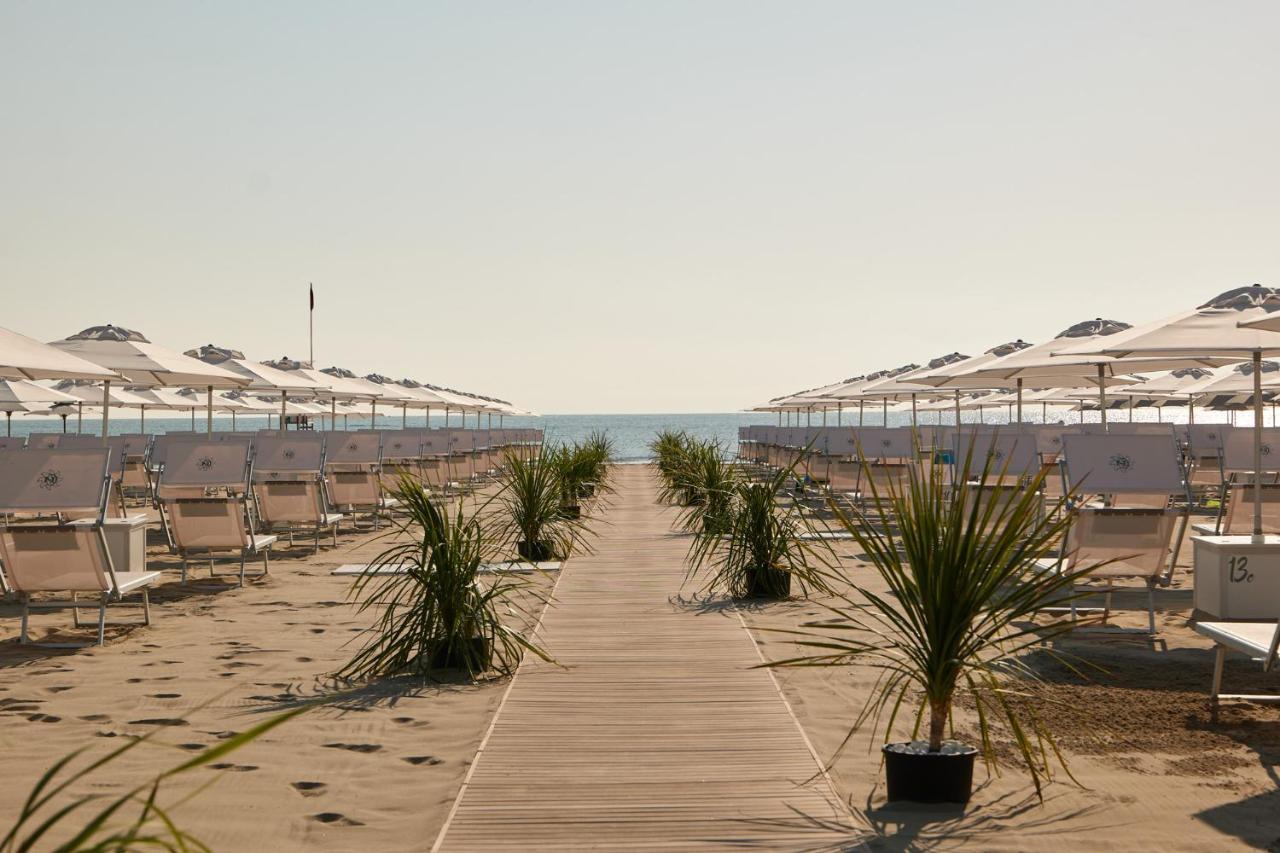 Hotel Saraceno Resort With Private Beach Milano Marittima Dış mekan fotoğraf