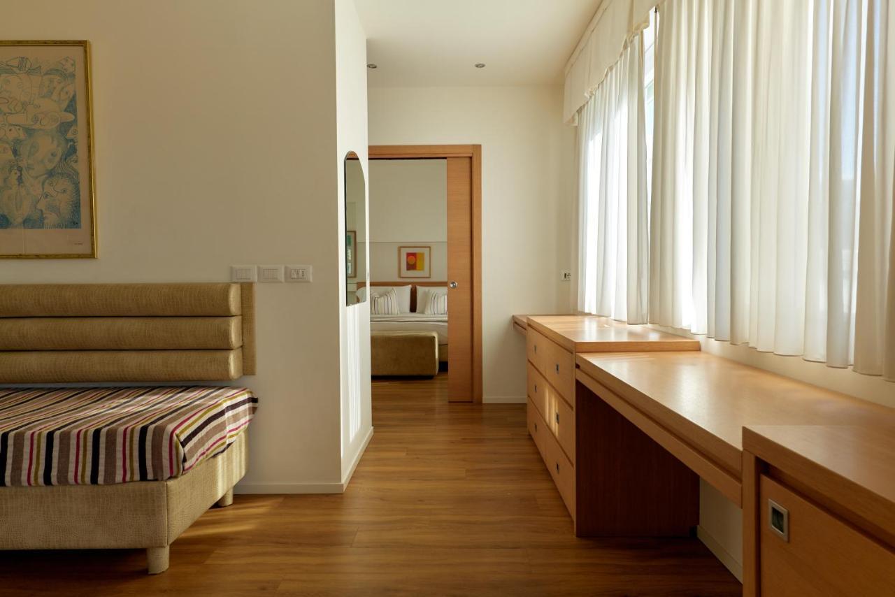 Hotel Saraceno Resort With Private Beach Milano Marittima Dış mekan fotoğraf