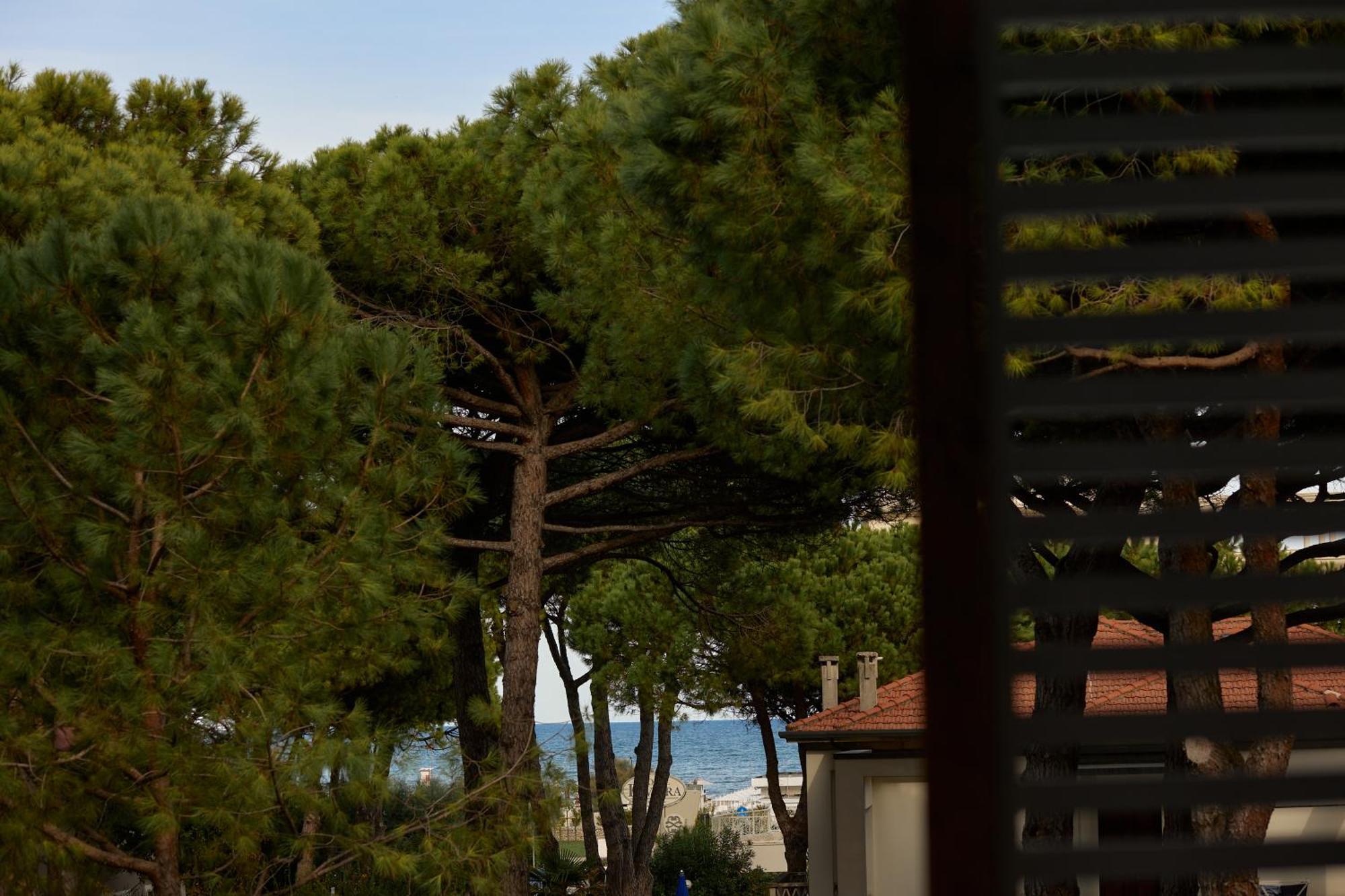 Hotel Saraceno Resort With Private Beach Milano Marittima Dış mekan fotoğraf