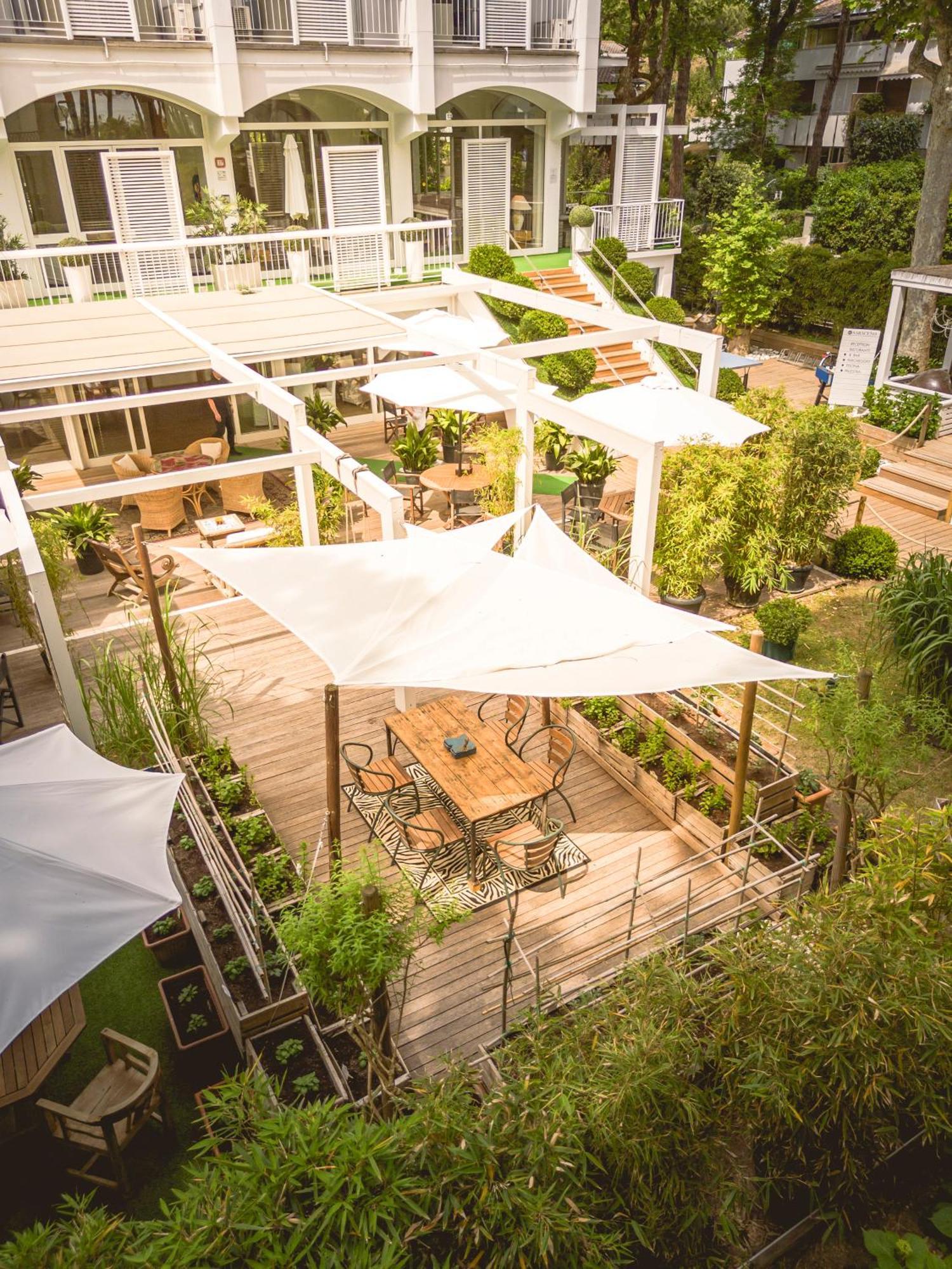 Hotel Saraceno Resort With Private Beach Milano Marittima Dış mekan fotoğraf